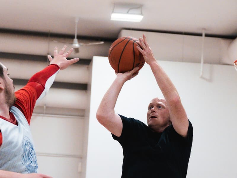 A shot going up over the defence in the adult league